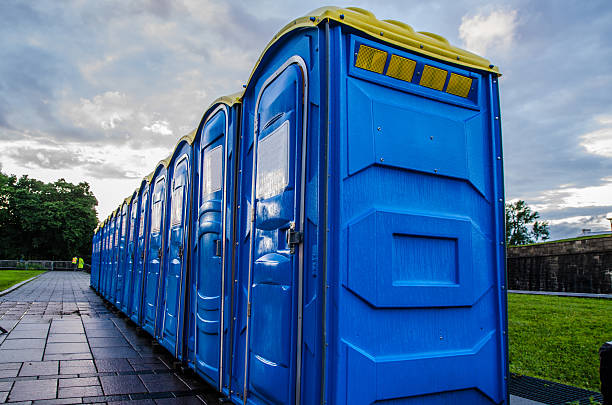 Best Affordable porta potty rental  in Middletown, IN